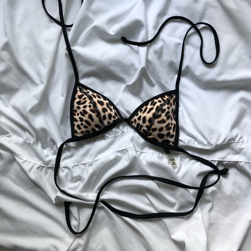 VS PINK Cheetah print swimsuit